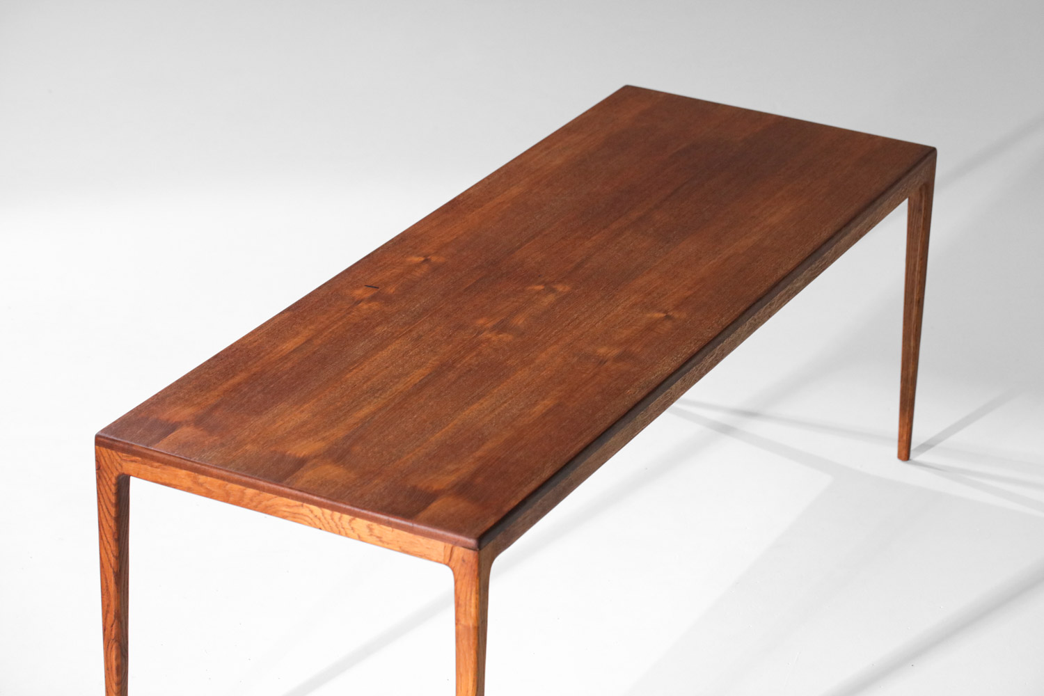 grande table basse danoise en teck scandinave - G759