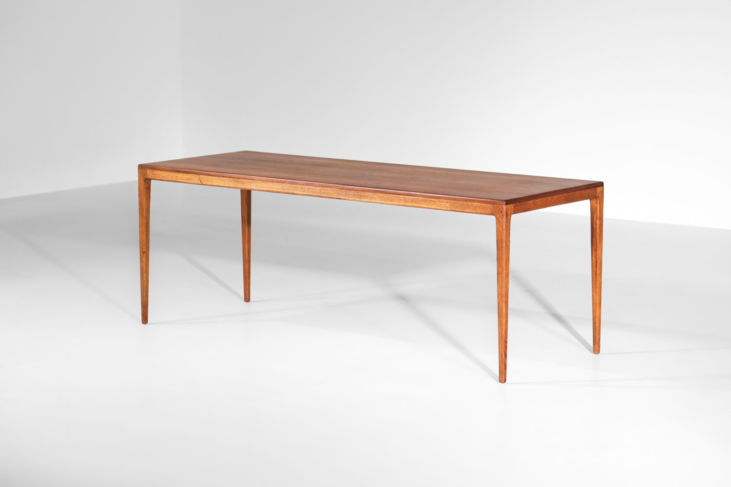 grande table basse danoise en teck scandinave - G759