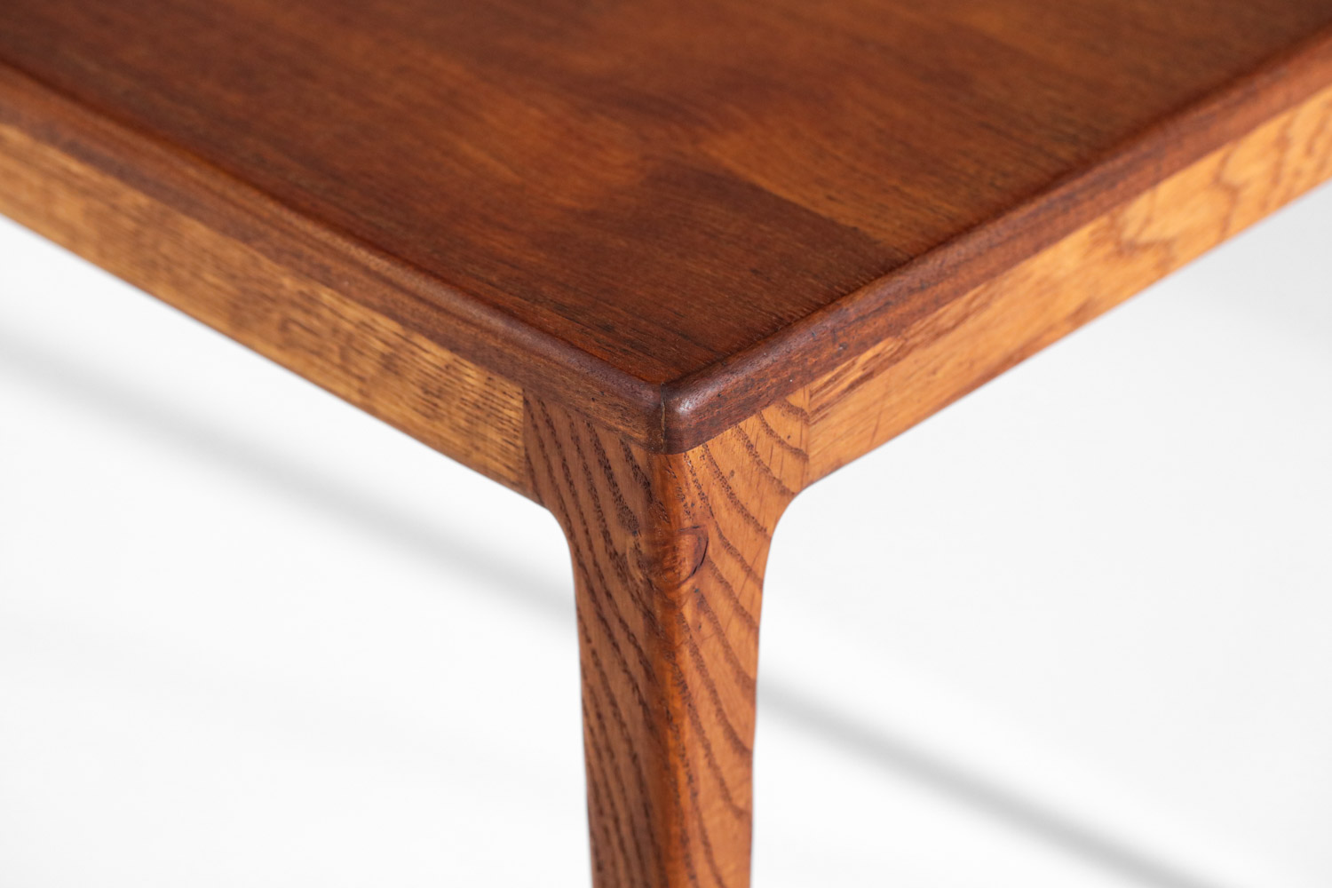 grande table basse danoise en teck scandinave - G759