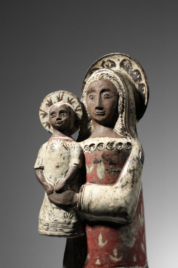 grande vierge à l'enfant en céramique de jean derval H251