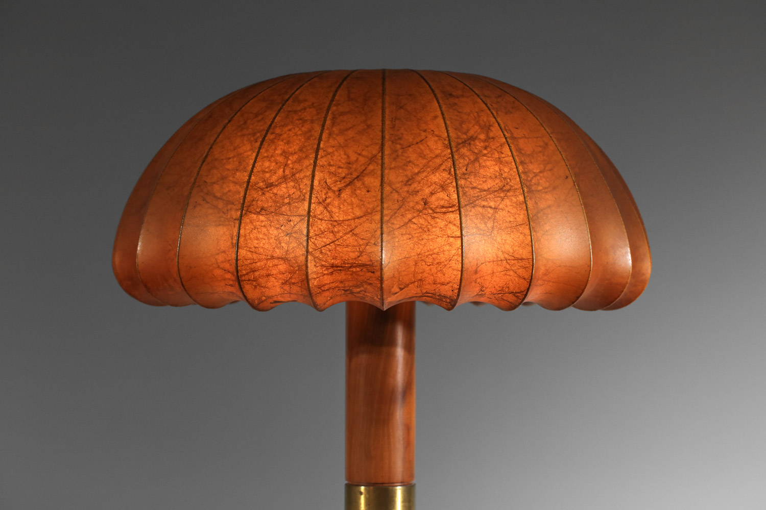 lampe de table italienne des années 50 style achille castiglioni cocon