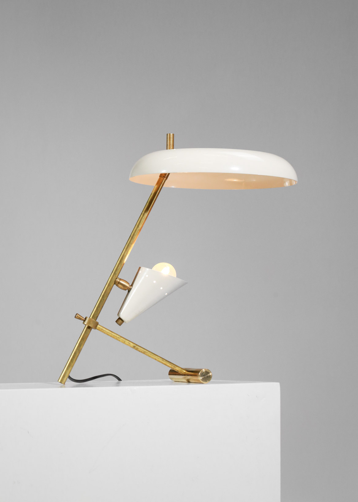 lampe de table italienne moderne style phillips vintage design 2