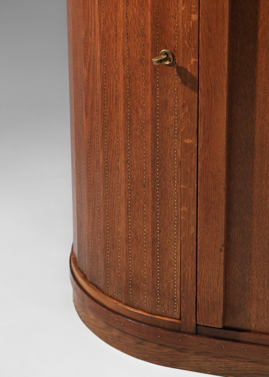meuble André Sornay clouté art déco moderniste années 30 pièce unique - G880
