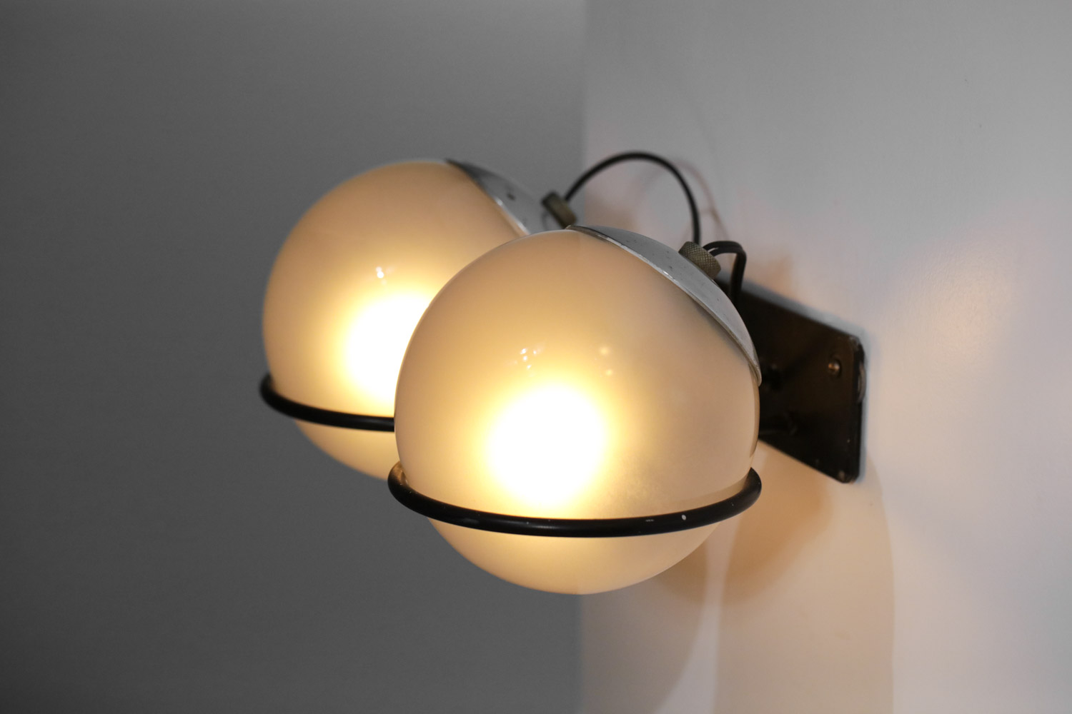 paire d_appliques Gino Sarfatti pour Arteluce italienne années 50 - G719
