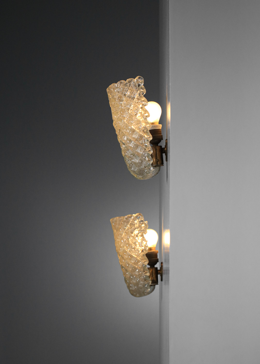 paire d'appliques italiennes attribuées à Barovier&Toso gaufrées restaurées - H210