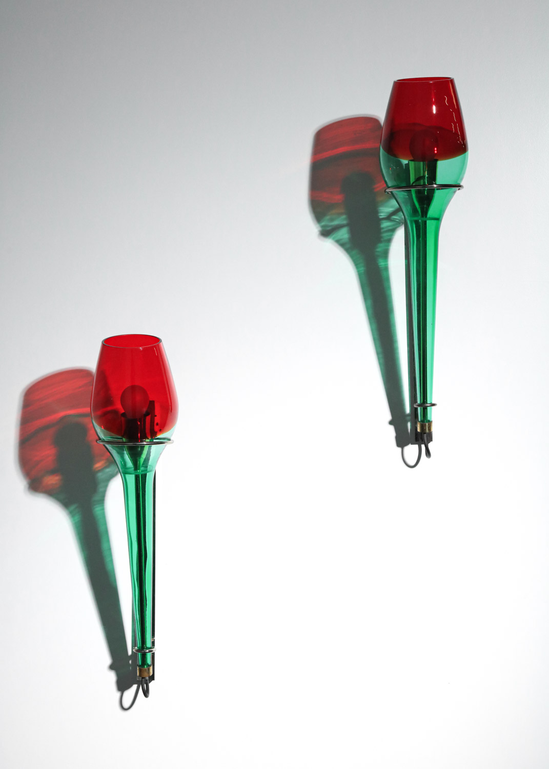 paire d'appliques italiennes attr. à Vinicio Vianello pour Vistosi années 60 verre rouge et vert -H424