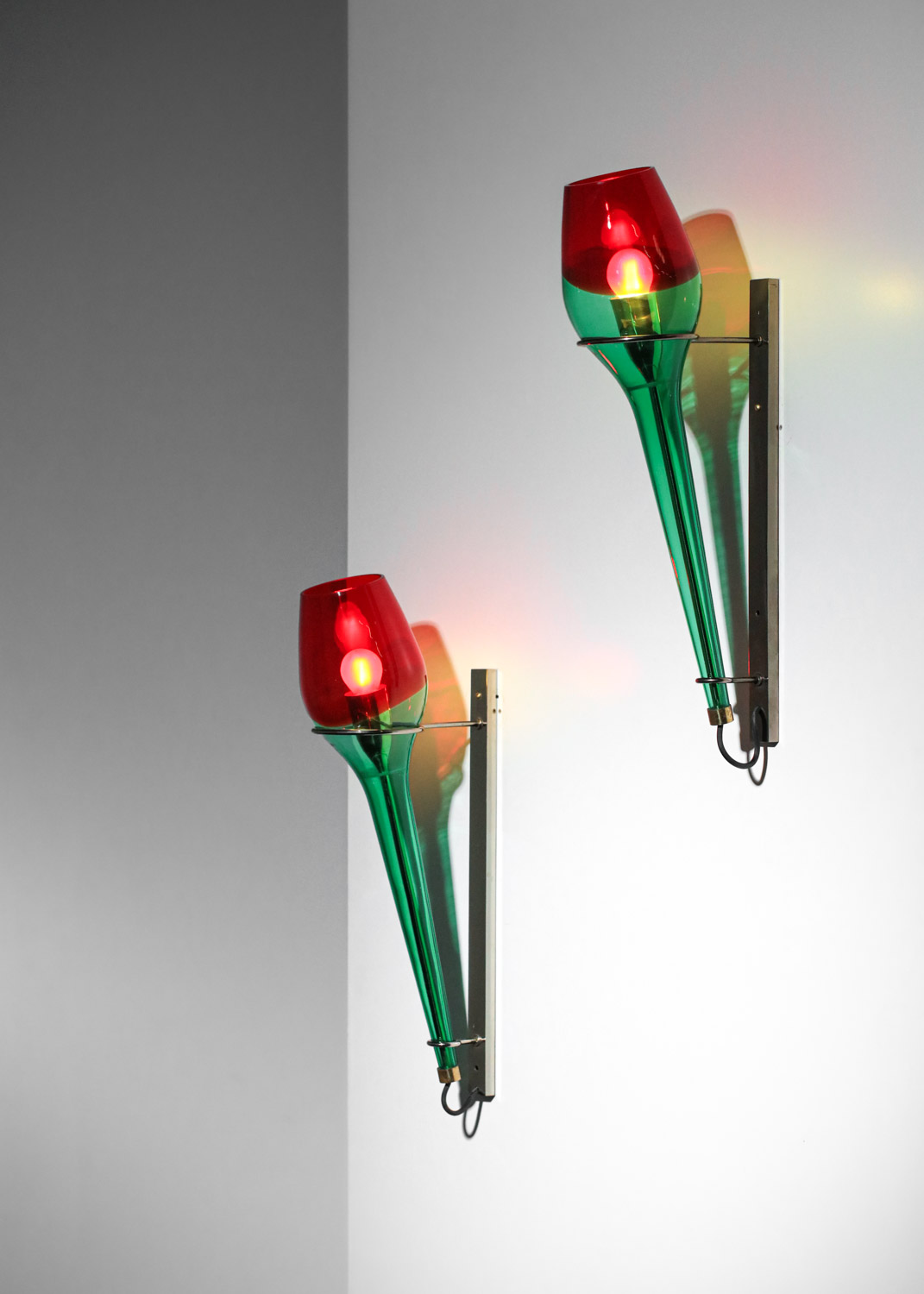 paire d'appliques italiennes attr. à Vinicio Vianello pour Vistosi années 60 verre rouge et vert -H424