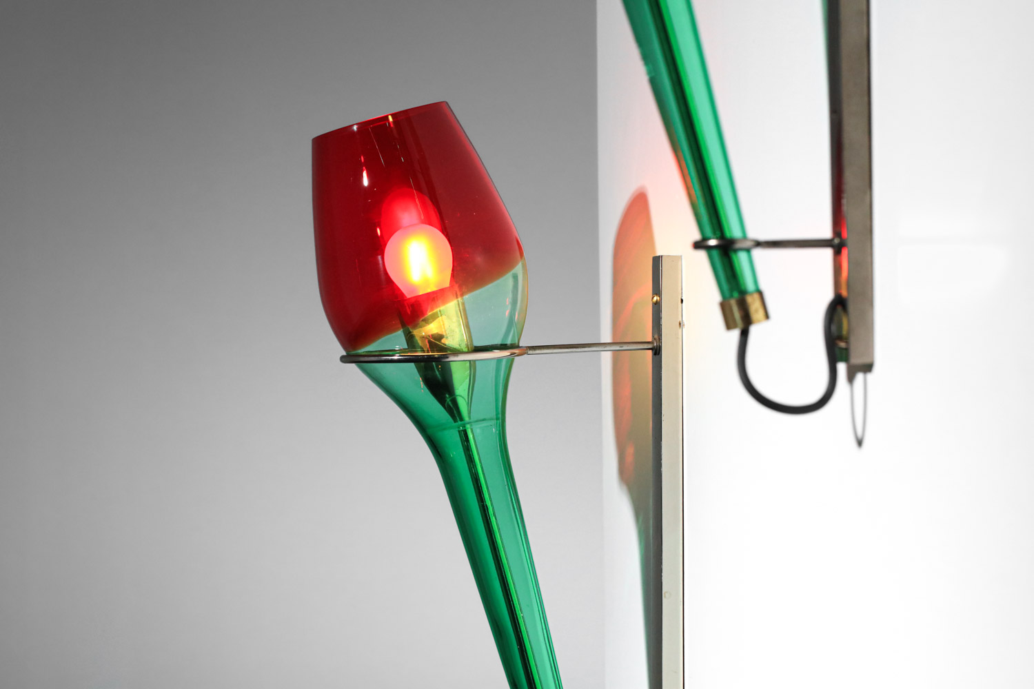 paire d'appliques italiennes attr. à Vinicio Vianello pour Vistosi années 60 verre rouge et vert -H424