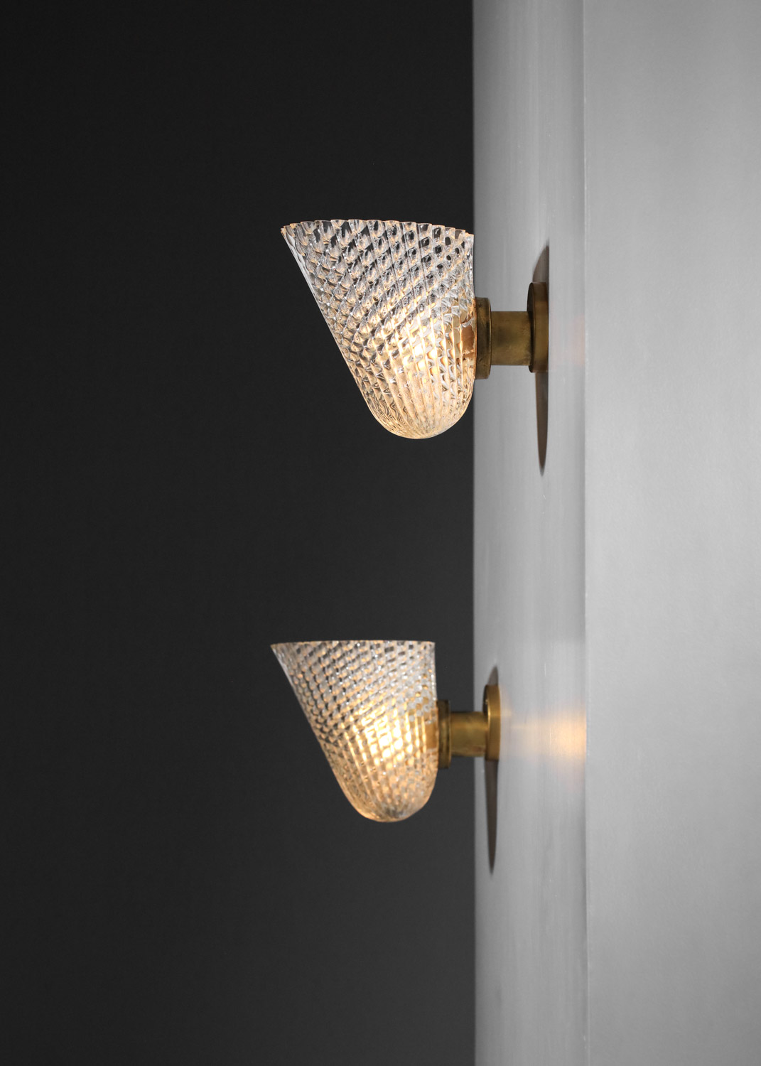 paire d'appliques italiennes des années 50 en verre bullé - J110