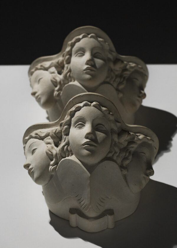 paire d'appliques Vadim Androusov art déco en plâtre 3 têtes de sirène André Arbus - G893 - G894