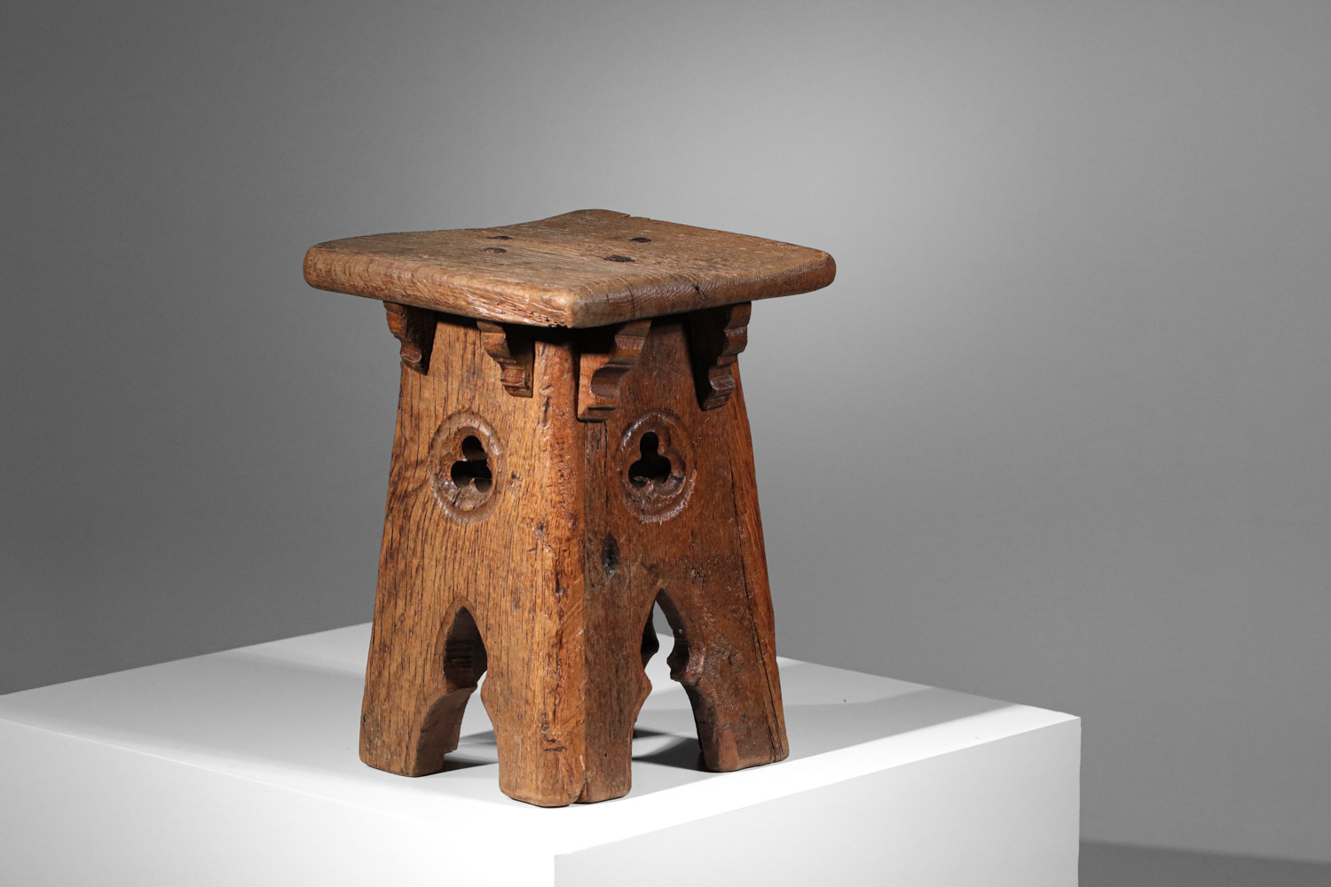 pair of 50's french folk art brutalist stools - H279 - Image 2