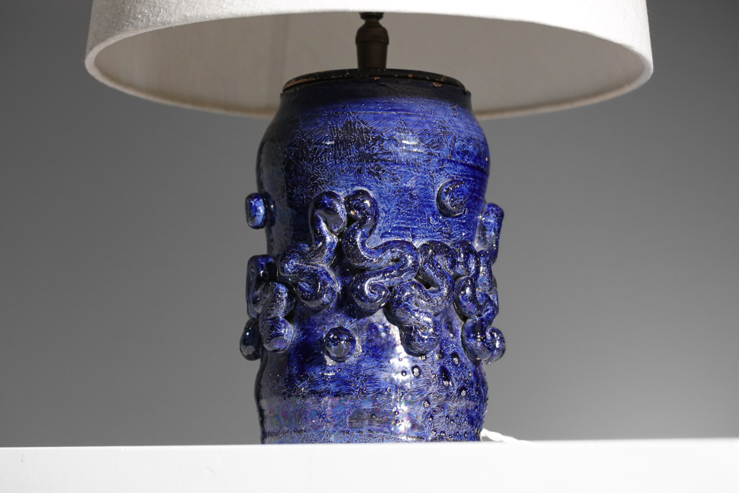 pied de lampe en céramique bleue Jean Austruy années 50 - G446