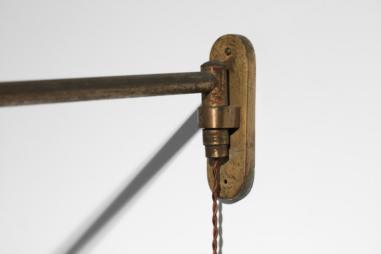 potence italienne attribuée à arredoluce en laiton - H607