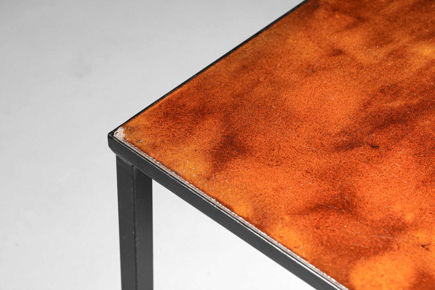 table basse bout de canapé et lave émaillée marron dorée années 60 - I274
