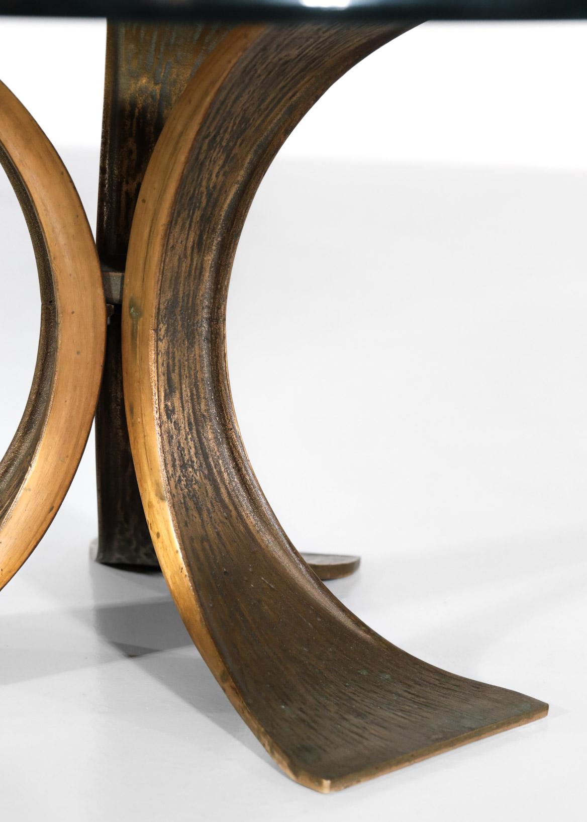 grande table basse bronze année 60 ronde en verre - F394 – Image 8