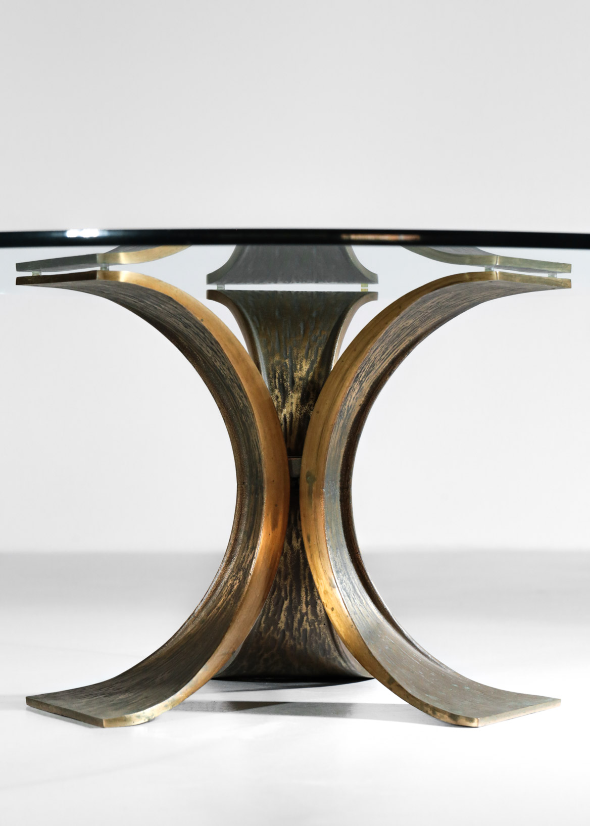 table basse bronze année 60 ronde en verre