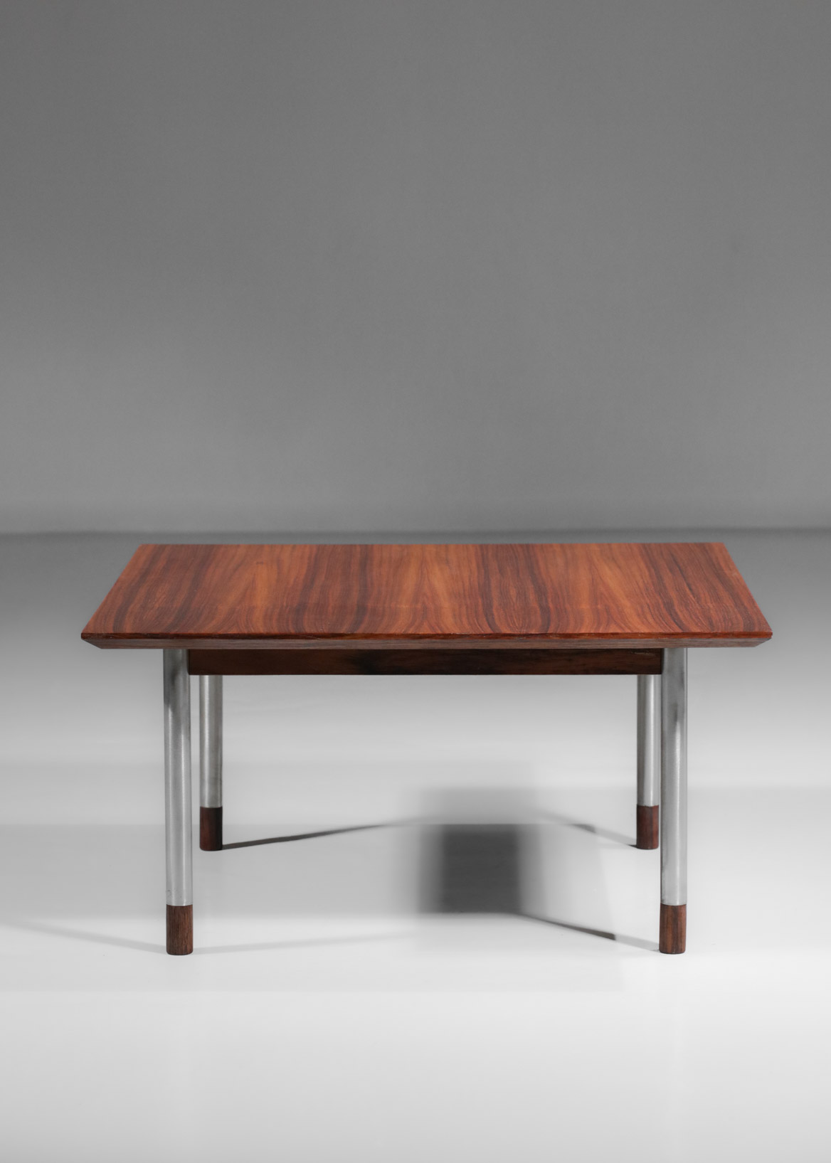 table basse carré italienne style finn julh F108