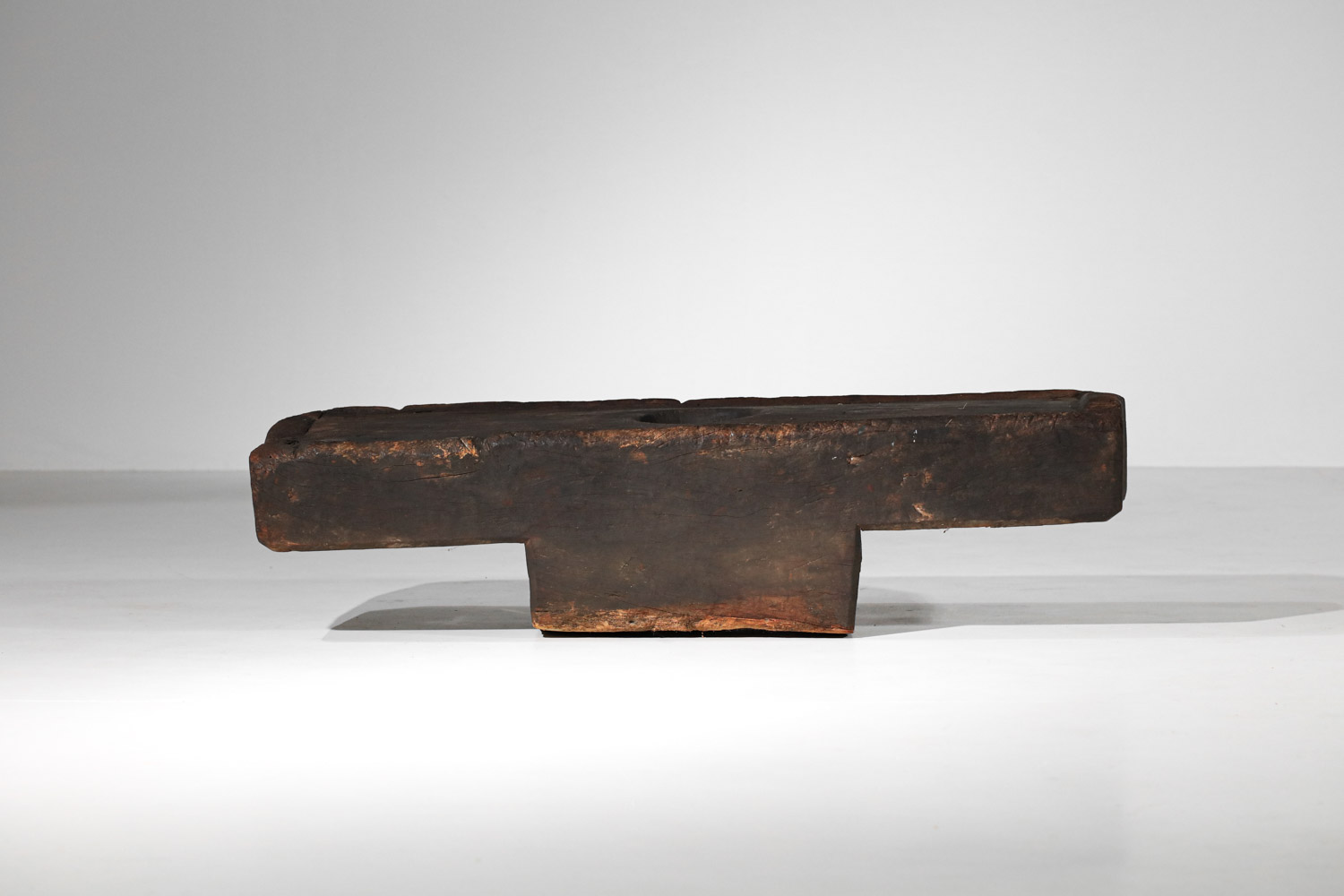 table basse mortier ethnique brutaliste en bois massif - H386