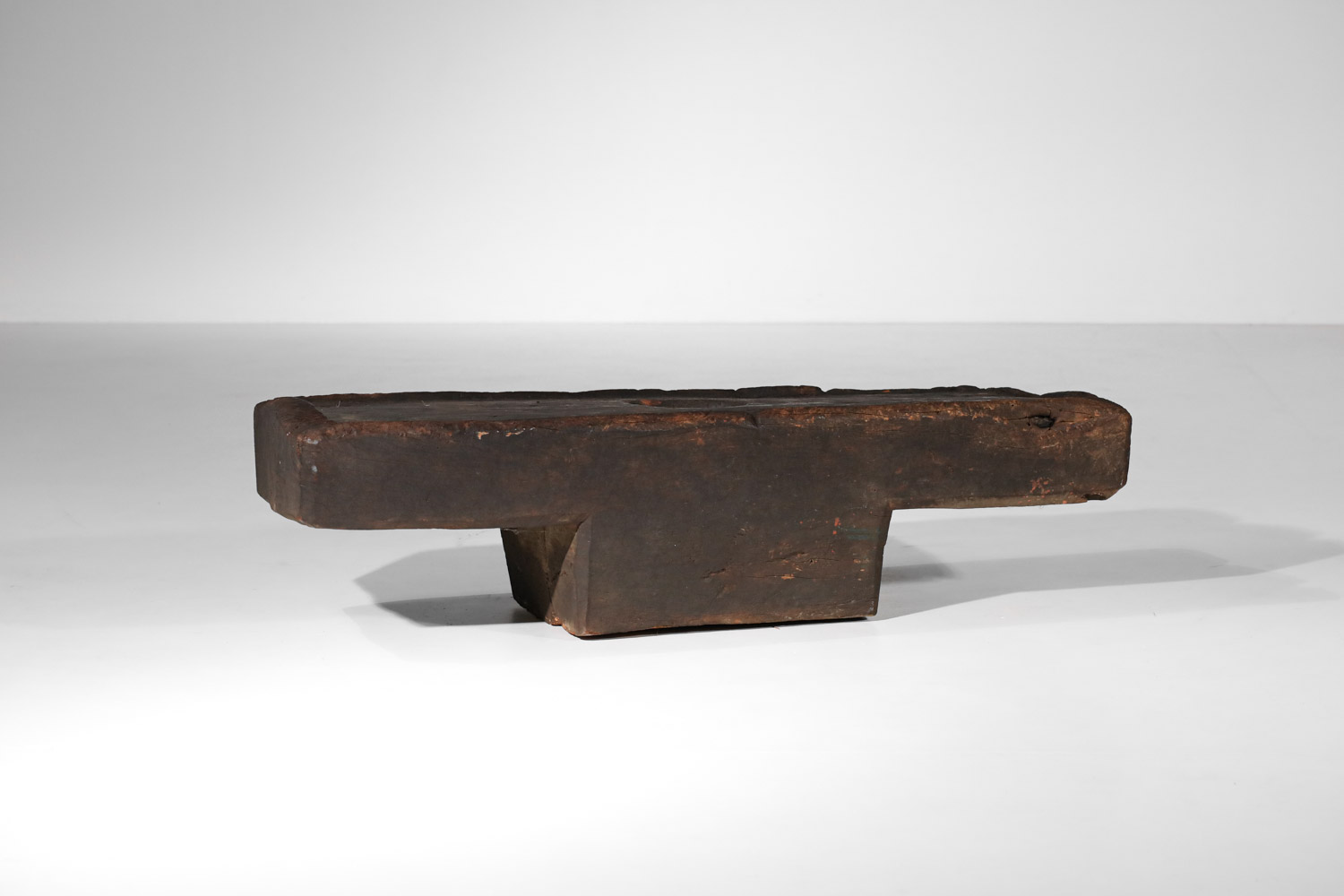 table basse mortier ethnique brutaliste en bois massif - H386