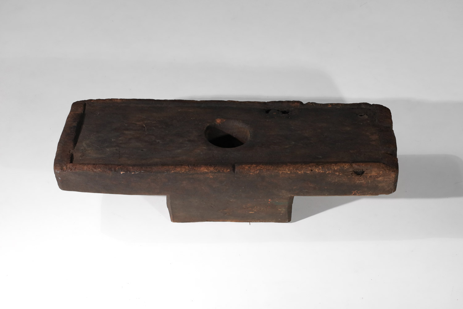table basse mortier ethnique brutaliste en bois massif - H386