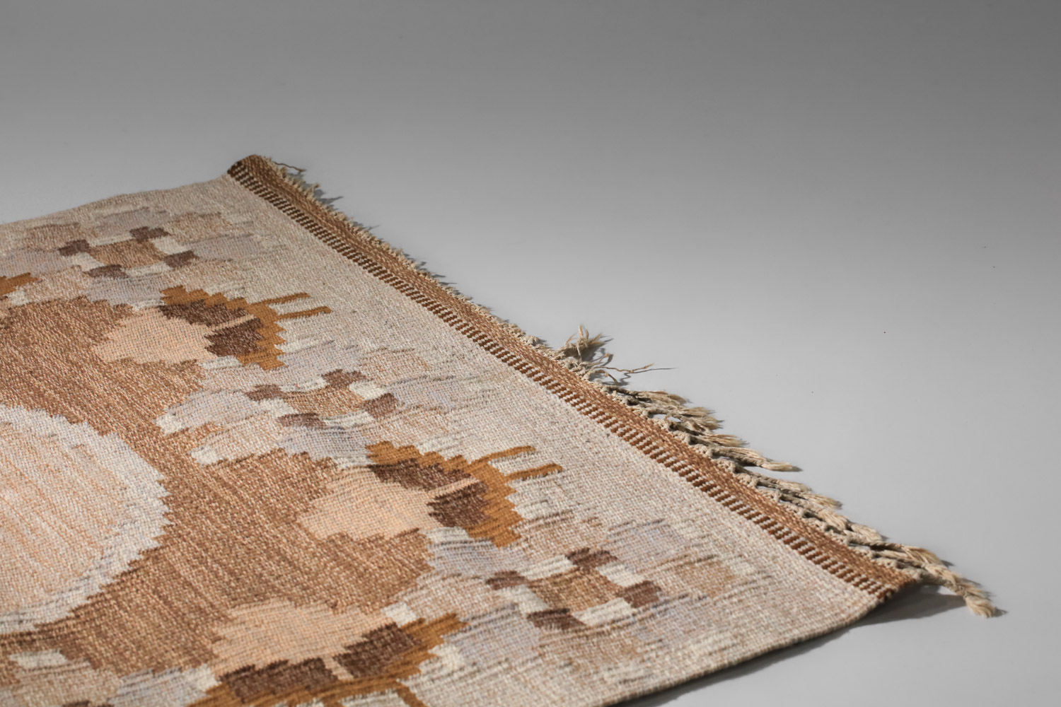 tapis rolakan suédois signé Ingegerd Silow IS - G824