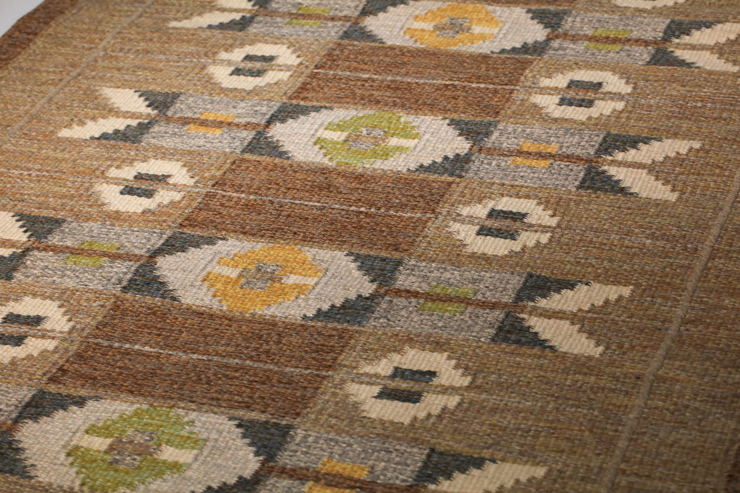 tapis rolakan suédois signé Ingegerd Silow IS bleu et marron - G823
