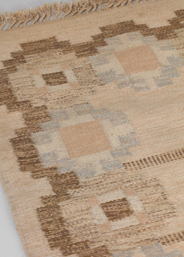 tapis suédois röllakan Gitt Grännsjö-Carlsson marron H276