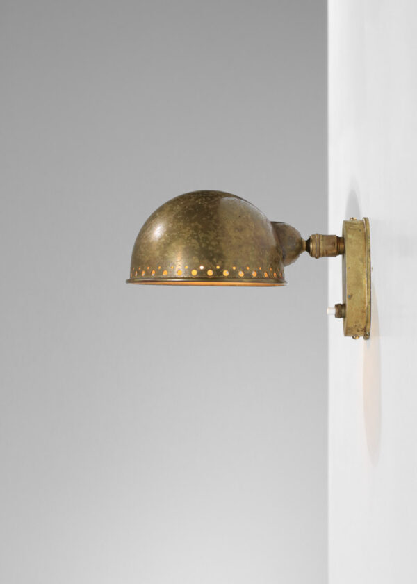 Applique française orientable par Genet et Michon en laiton massif oxydé moderniste - I067