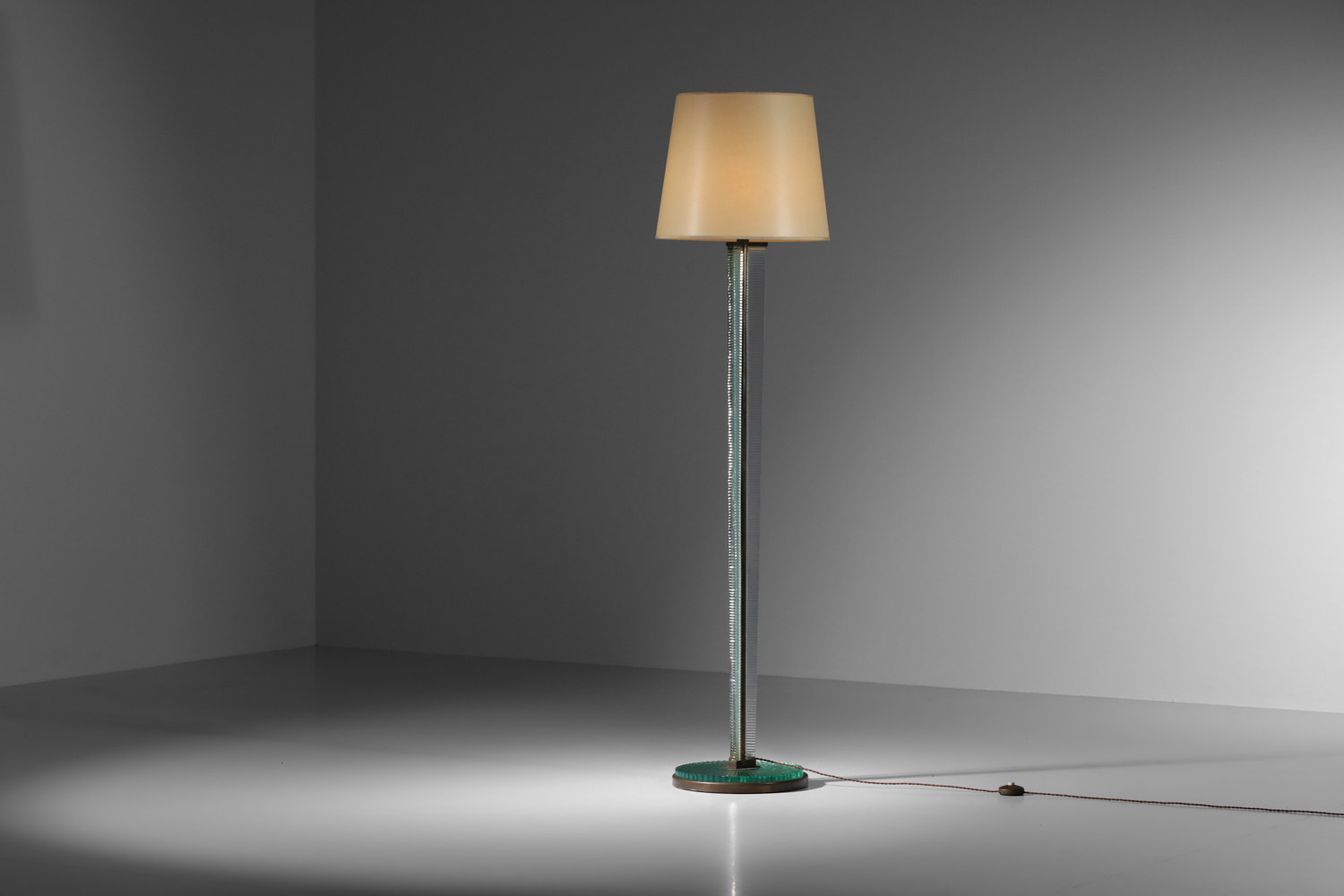 lampadaire italien des années 30 en dalle de verre moderniste attr barovier et toso - I608