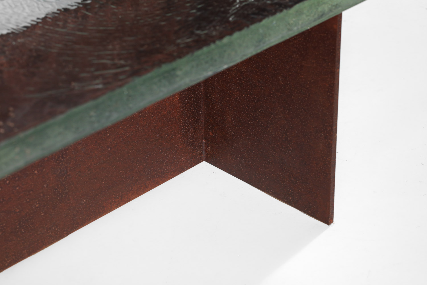 table basse danke studio dalle de verre transparente et acier- DK023/3
