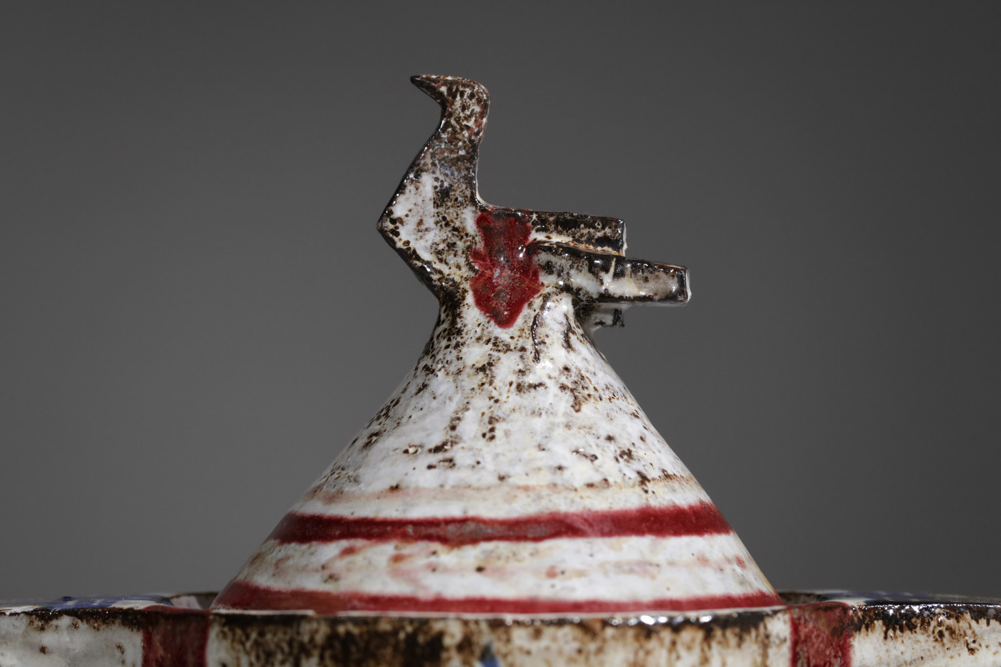 pot en ceramique jean derval vallauris atelier du portail