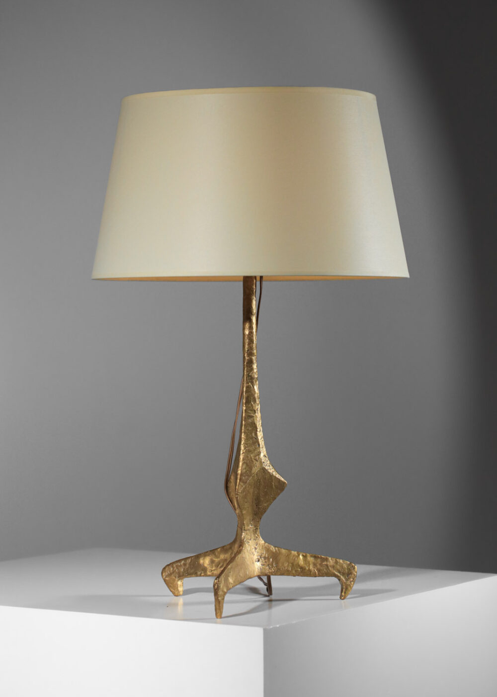 gilt bronze table lamp in the Felix Agostini style