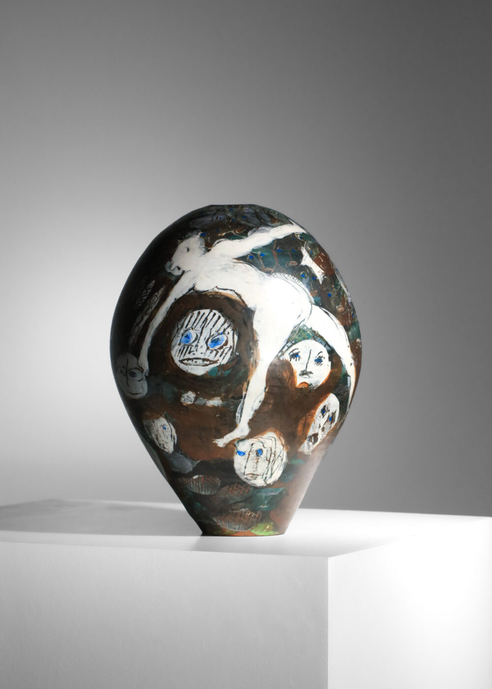 très grand vase en céramique de Sophie Combre  - I678