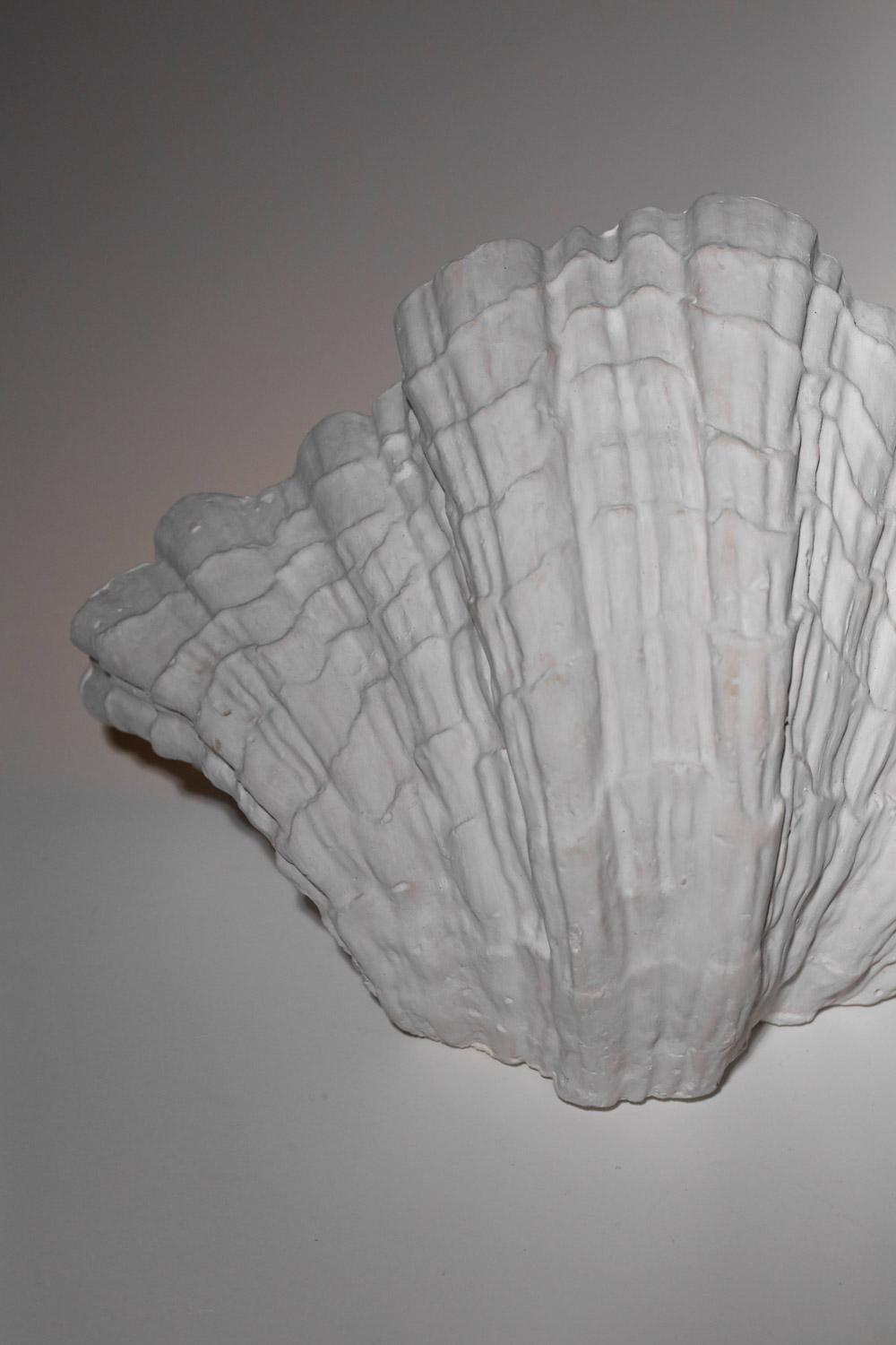 paire d'appliques en plâtre des années 40 attr serge roche - J399