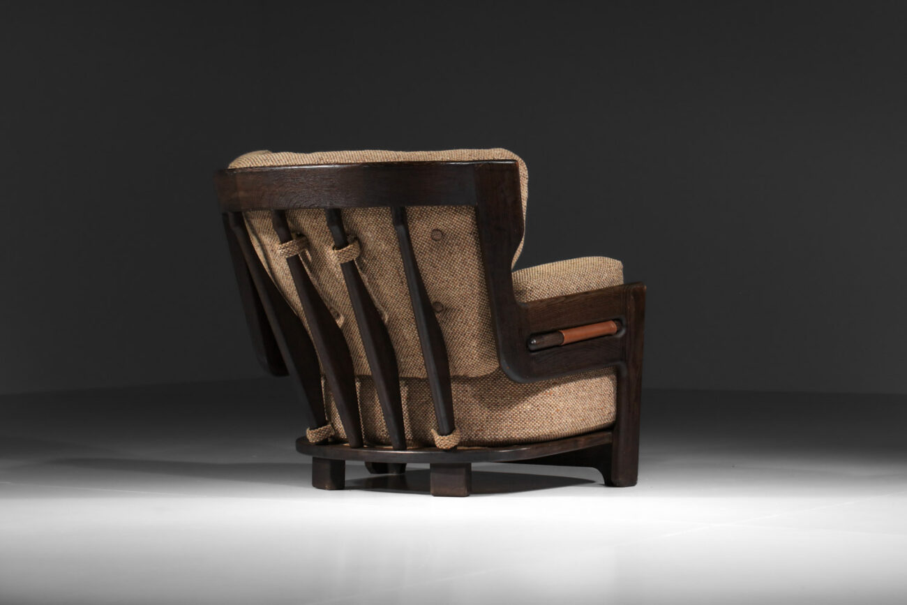 grand fauteuil guillerme et chambron en chêne teinté tissu beige années 60 - J252 bis