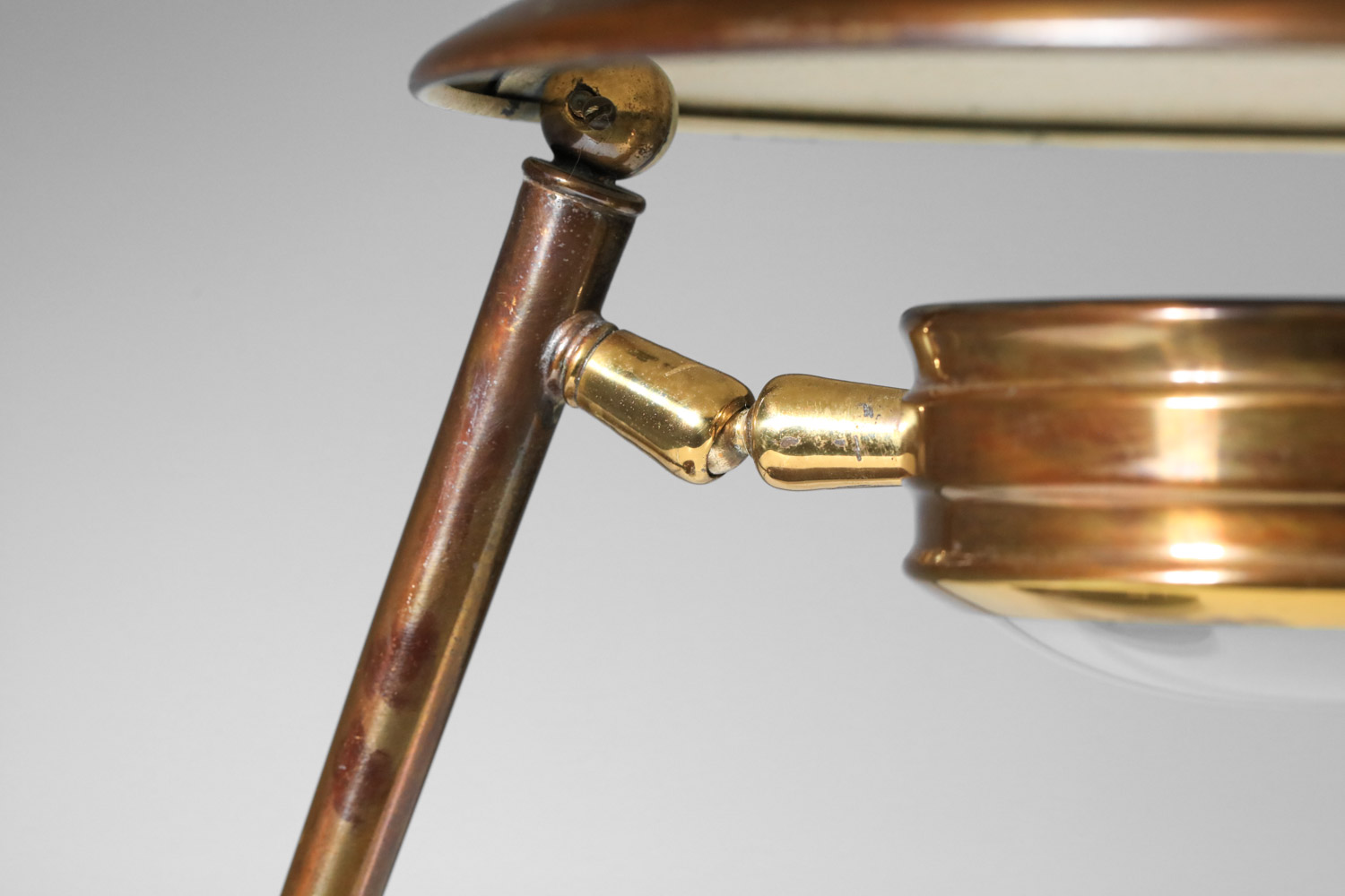 lampe de table italienne en laiton massif - H149