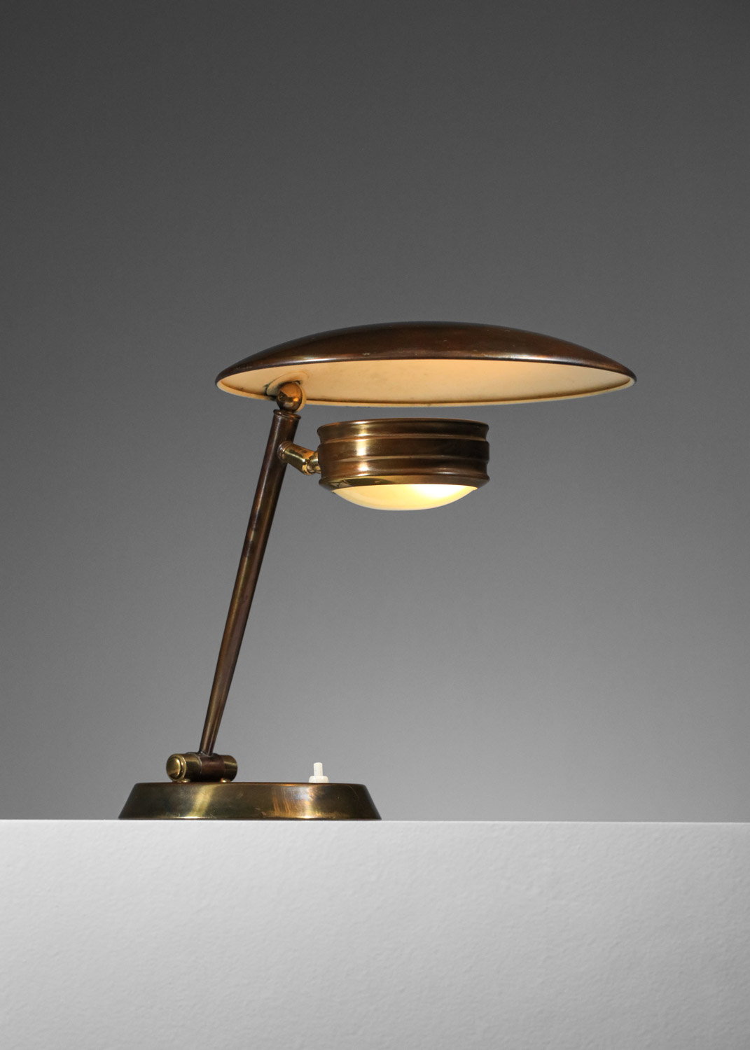 lampe de table italienne en laiton massif - H149