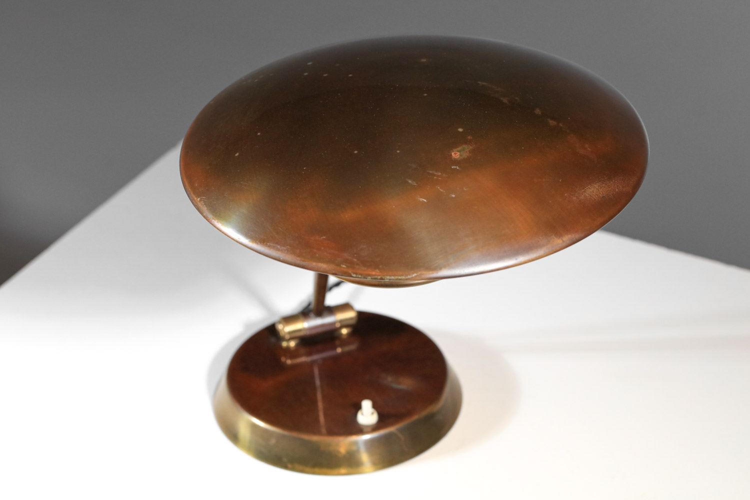 lampe de table italienne en laiton massif - H149