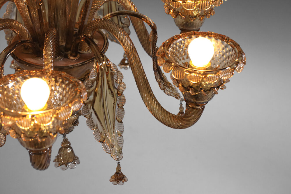 lustre en verre de murano des années 30 ambré à decor floral