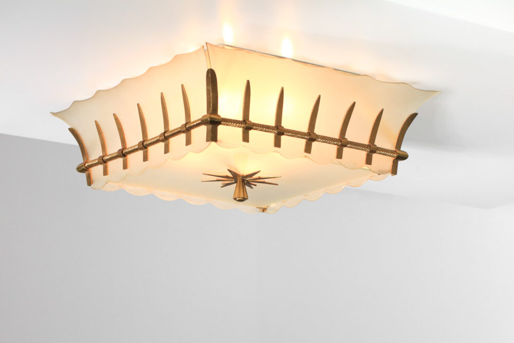 plafonnier art déco des années 30 en bronze doré et verre dépoli français - I672
