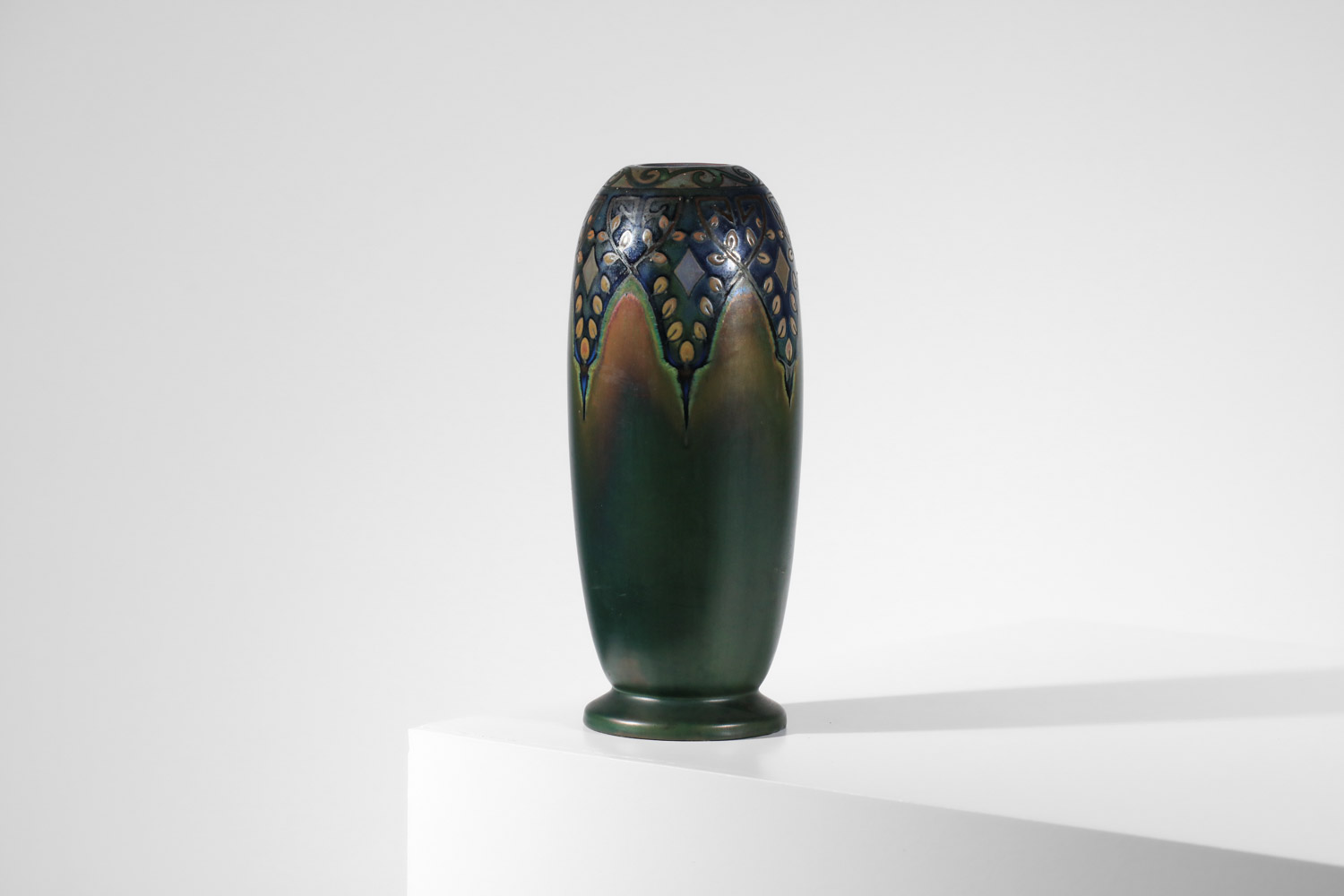 Vase Art Nouveau de la manufacture de Montières