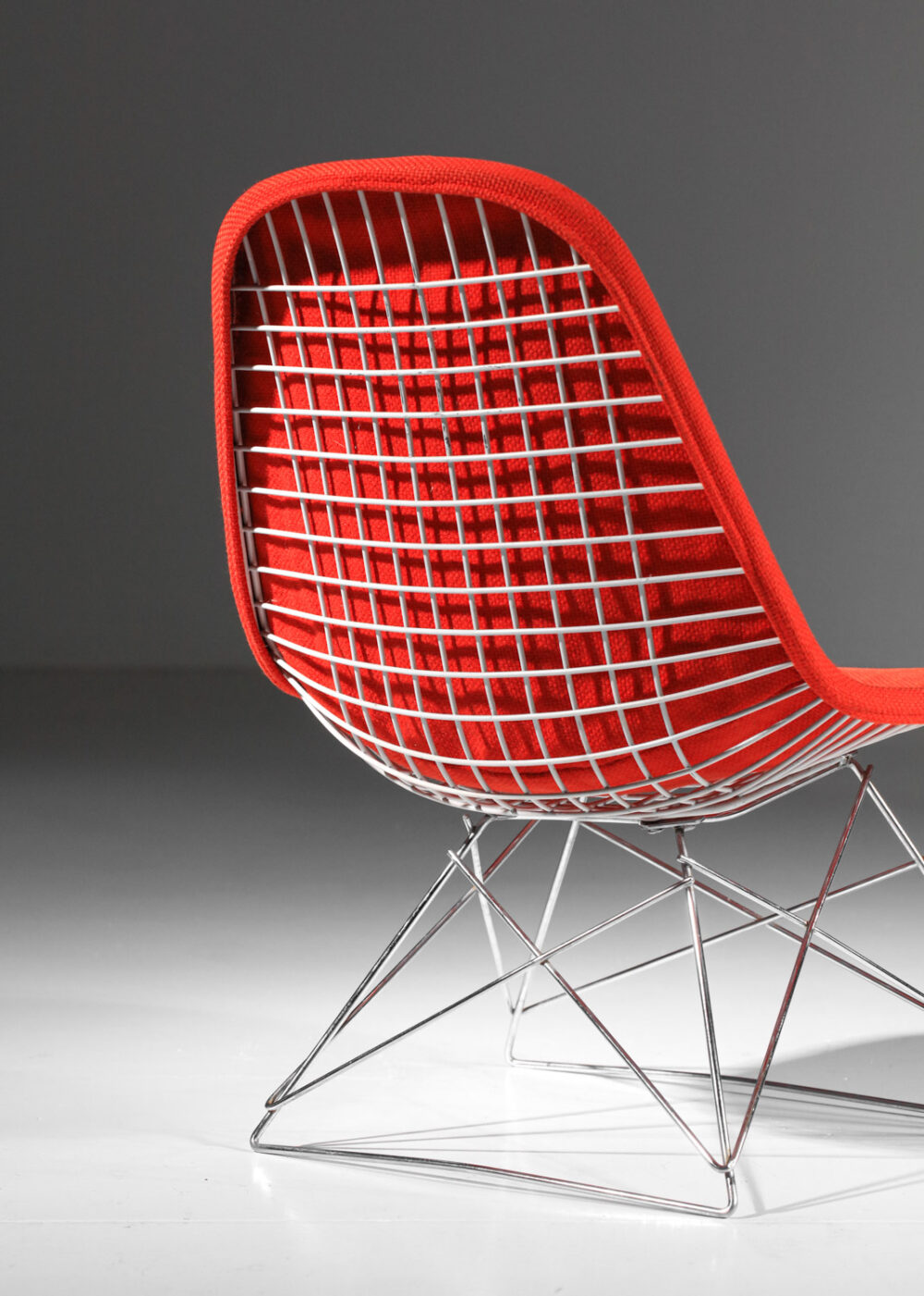 chaise LKR par charles et ray eames années 60 orange