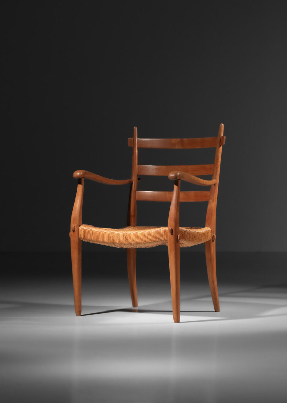 paire de fauteuils paillés des années 60 - J253