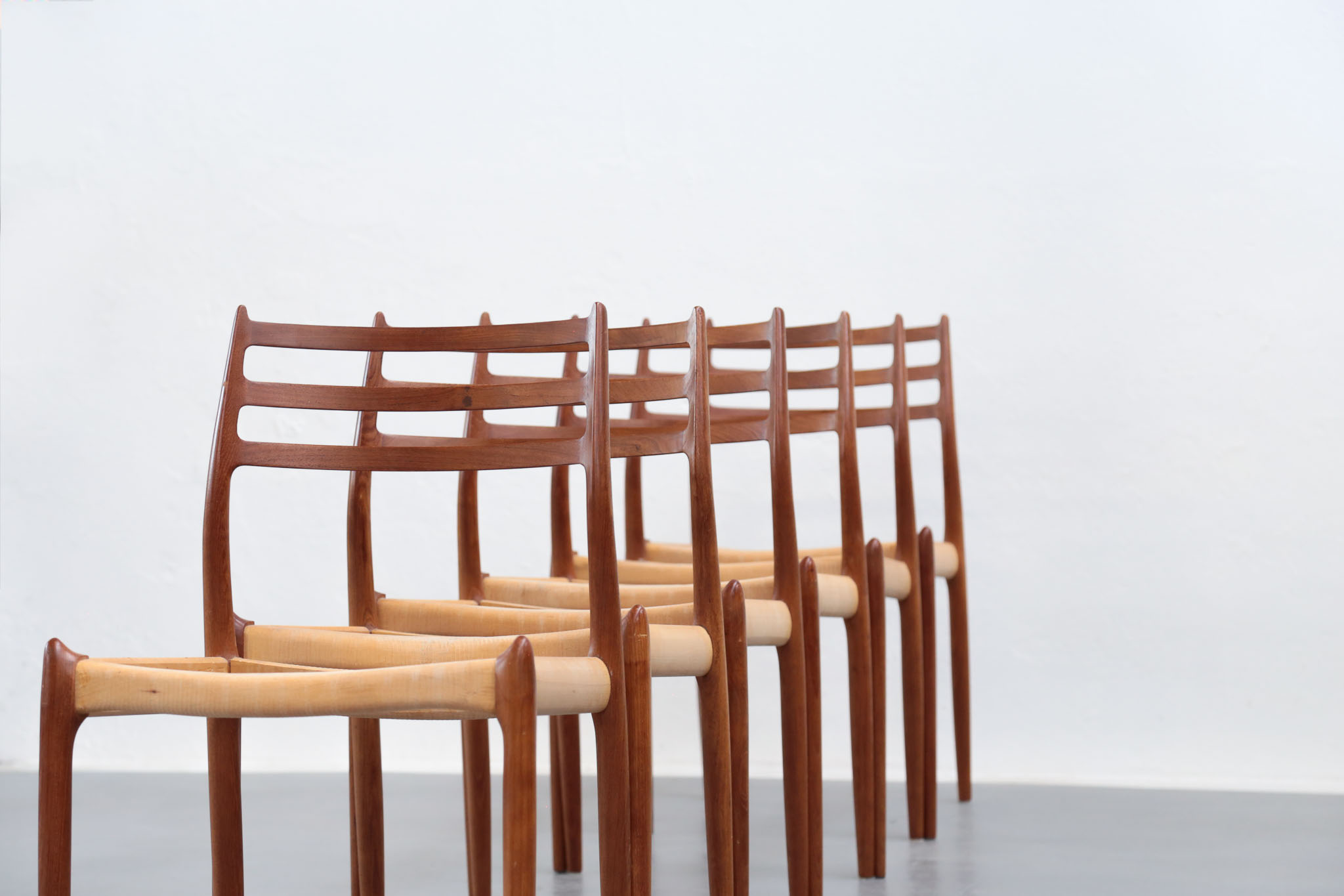 6 chairs niels O Moller model 78 teak - Image 7