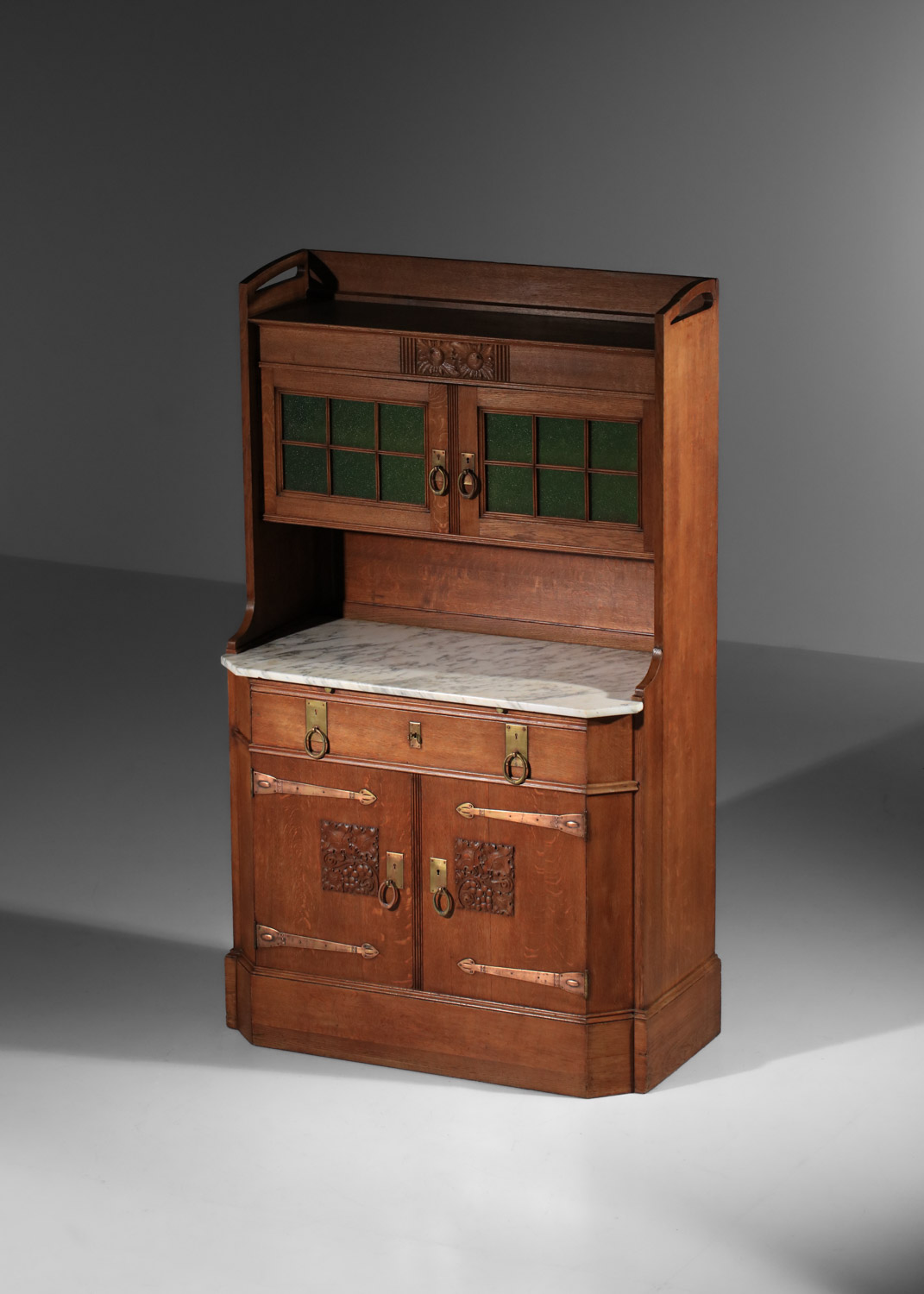 Buffet Art Nouveau en chêne à double structure, style Art & Crafts, années 1920 - J367