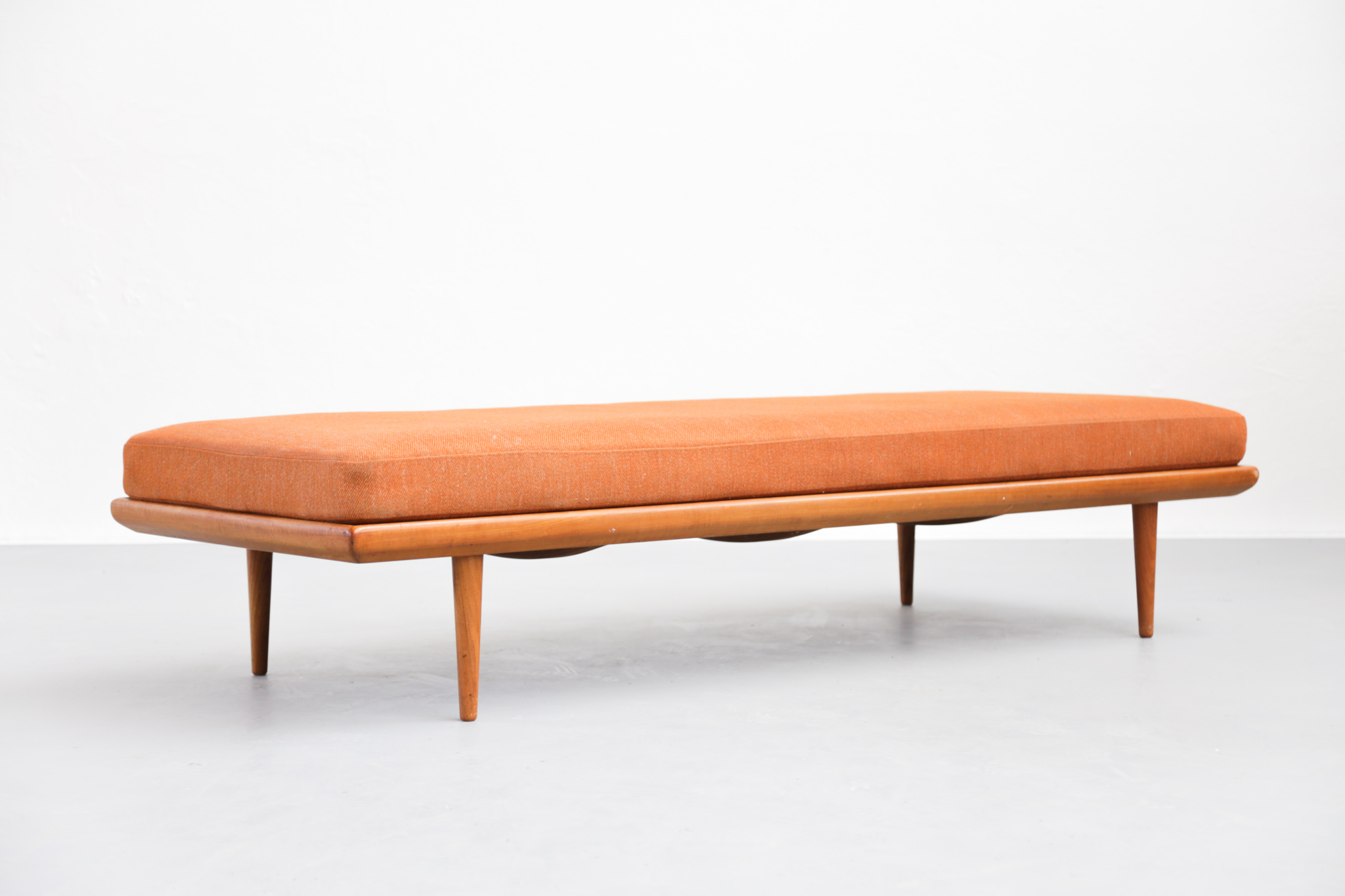 Daybed Peter Hvidt mid century design (choose color)