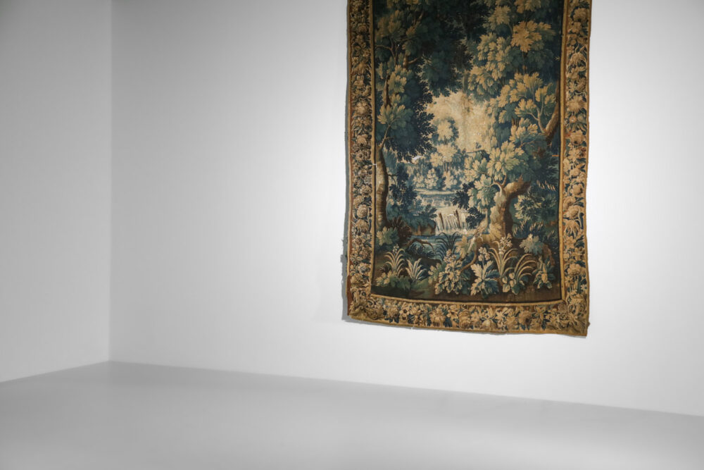 Grande Tapisserie d'aubusson XVIIeme forêt - H067
