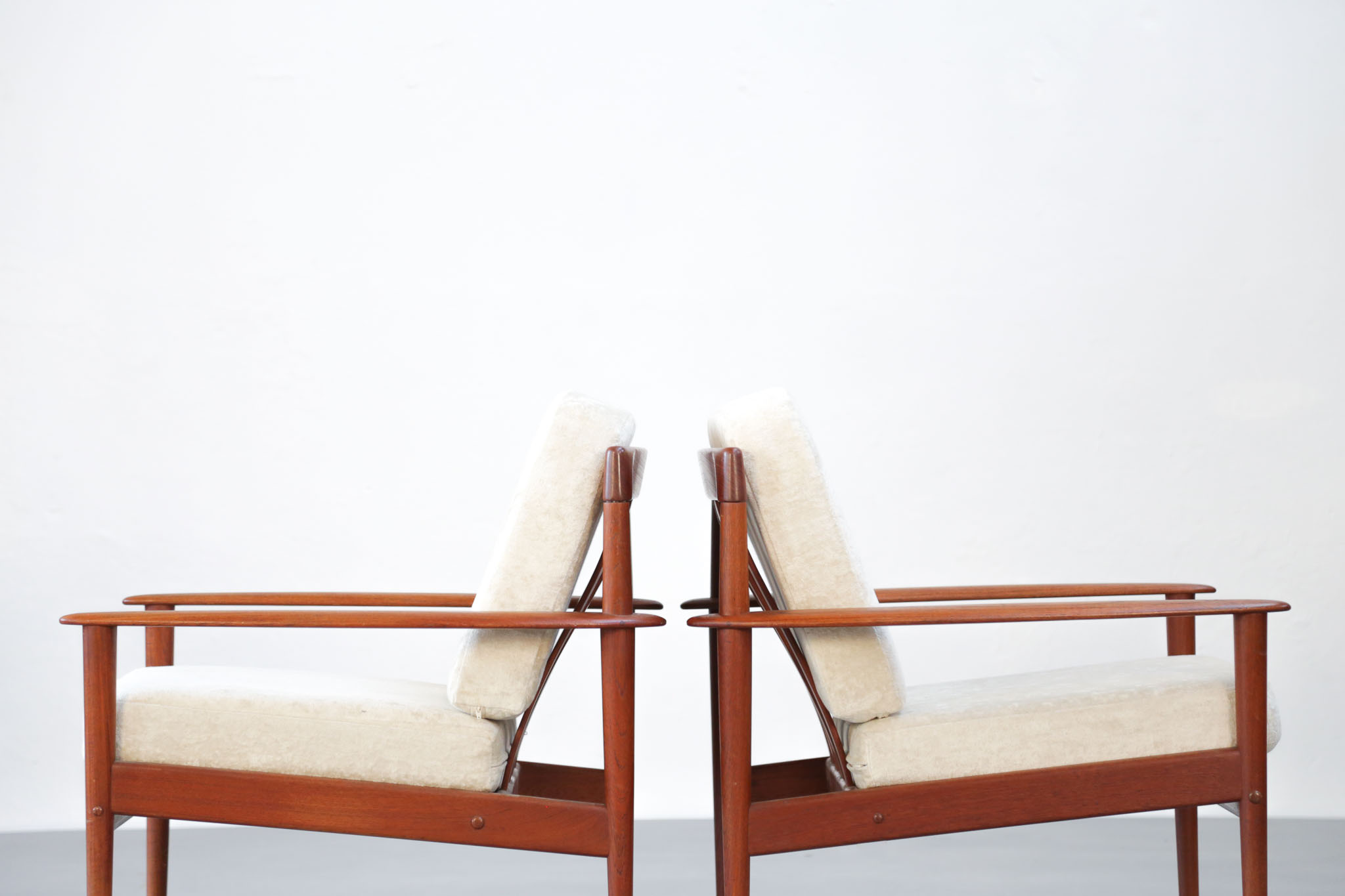 pair of scandinavian teak armchairs by Grete Joalk - C037