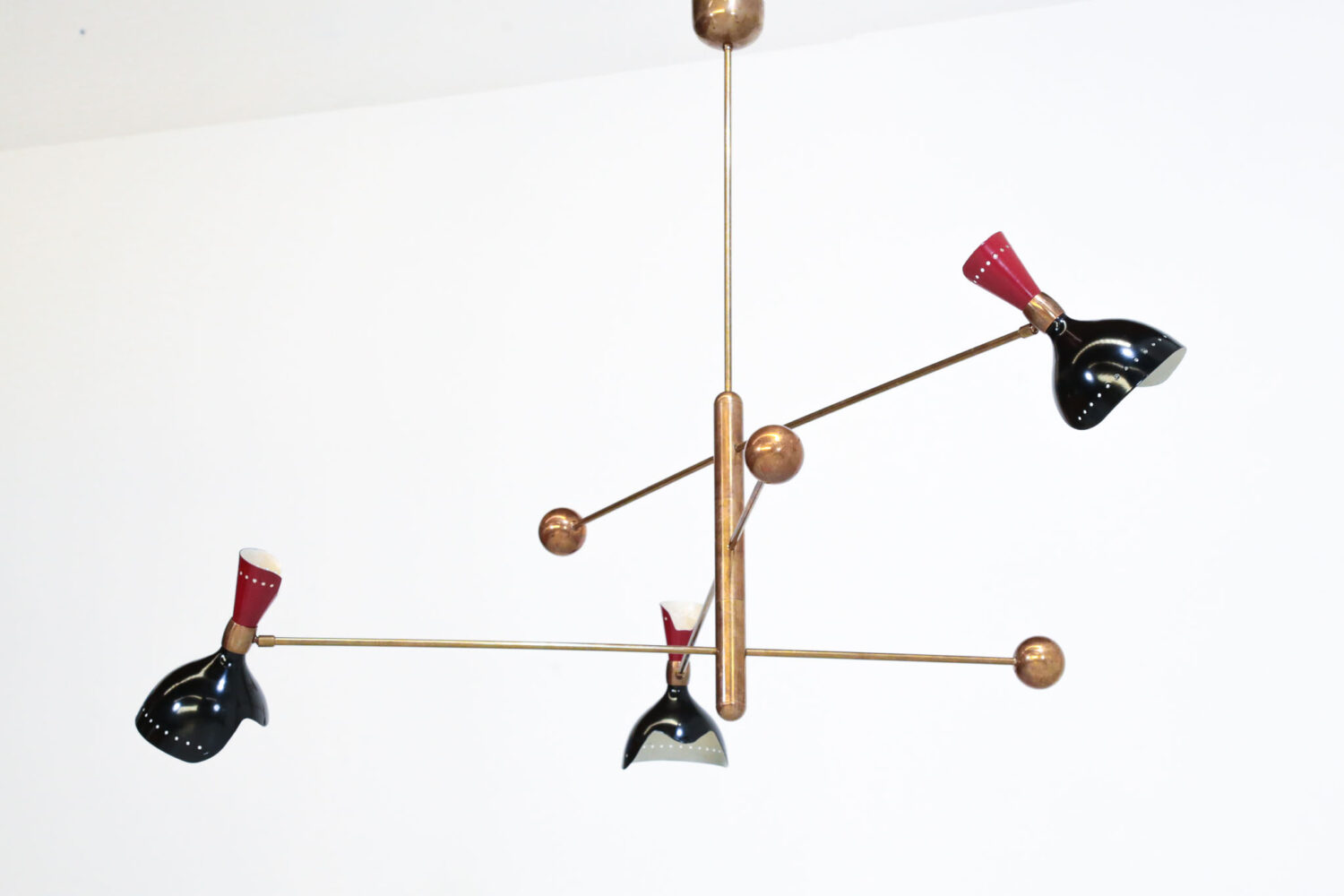 Italian Chandelier Attributed to Stilnovo, 1960s