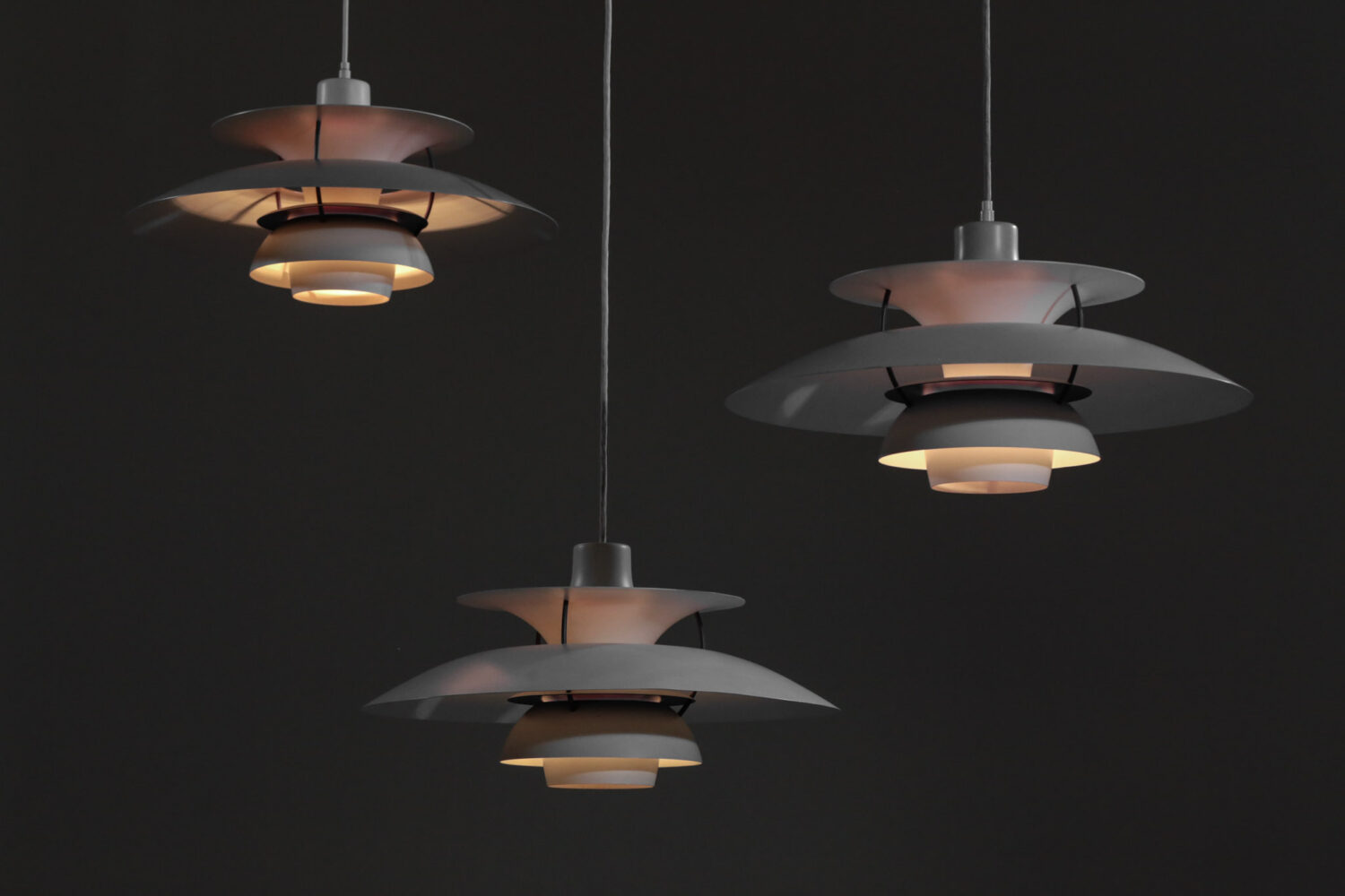 Suspension PH5 poul hennigsen vintage blanche Louis Poulsen scandinave 3